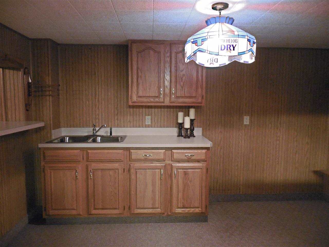 337 Lexington Road Evansville, IN 47710 - Photo 8 of 18 Gallery Image 8