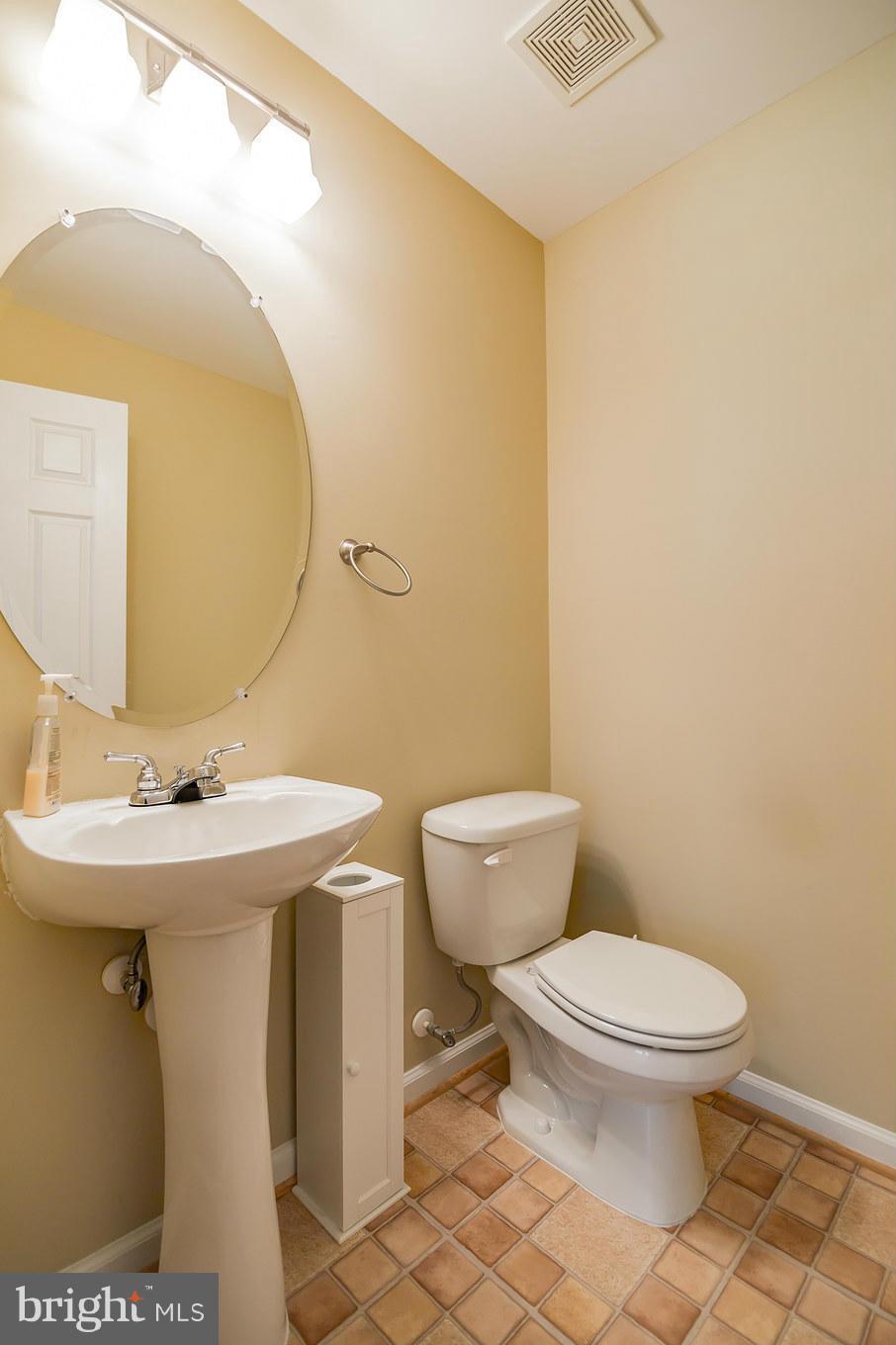 9260 Gunston Road Welcome, MD 20693 - Photo 28 of 30 Bath