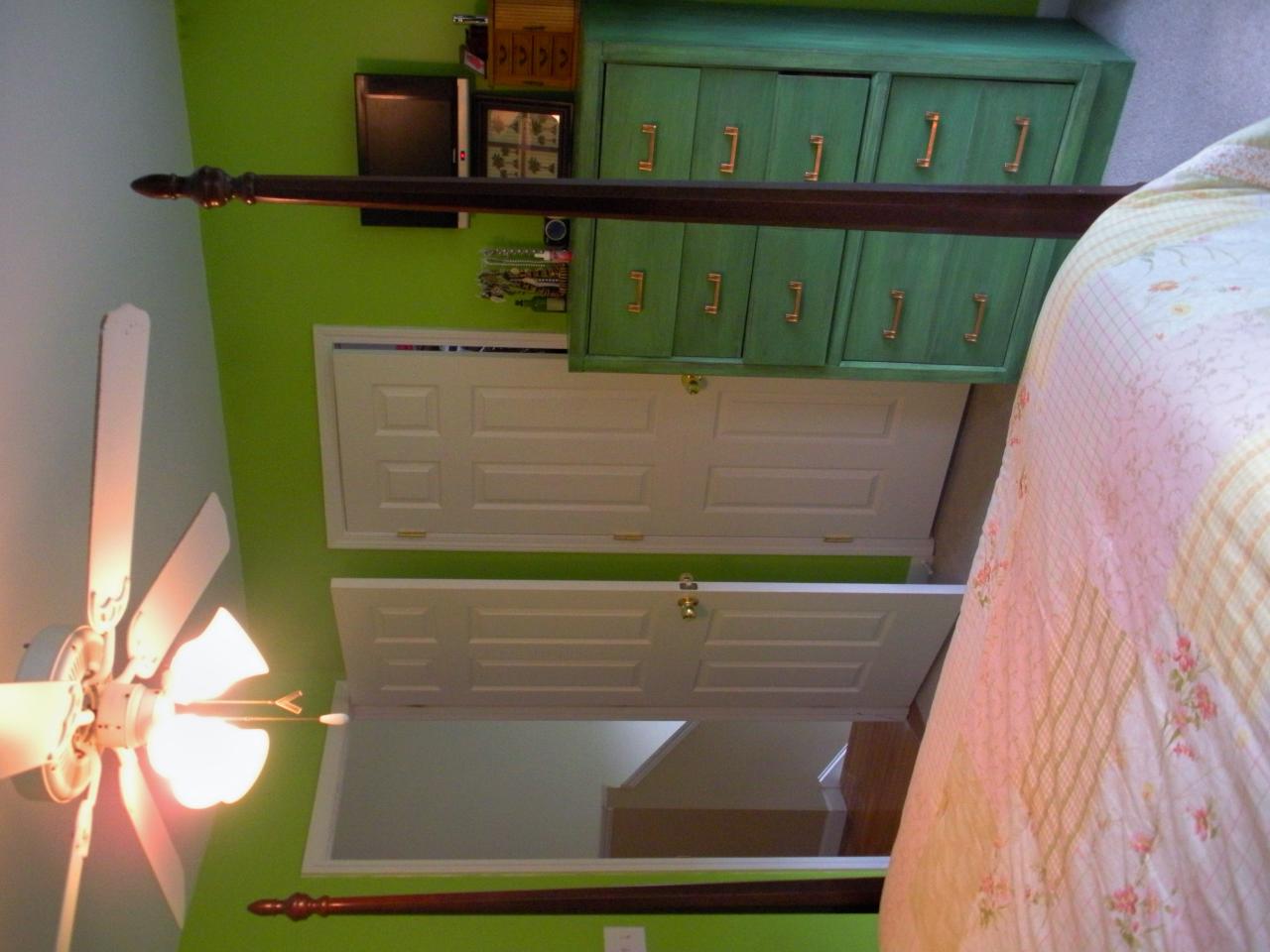 2914 Green Ridge Road Northwest Roanoke, VA 24019 - Photo 13 of 23 a view of a door with a door