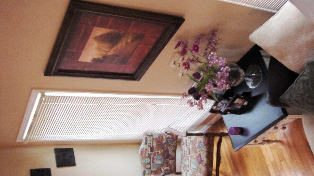 2914 Green Ridge Road Northwest Roanoke, VA 24019 - Photo 10 of 23 a picture of a wall with a painting on the wall