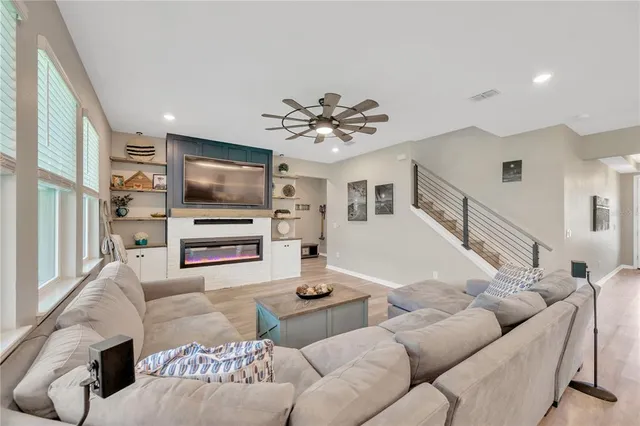 $499,900 | 10814 Whitland Grove Drive, Riverview, FL 33578