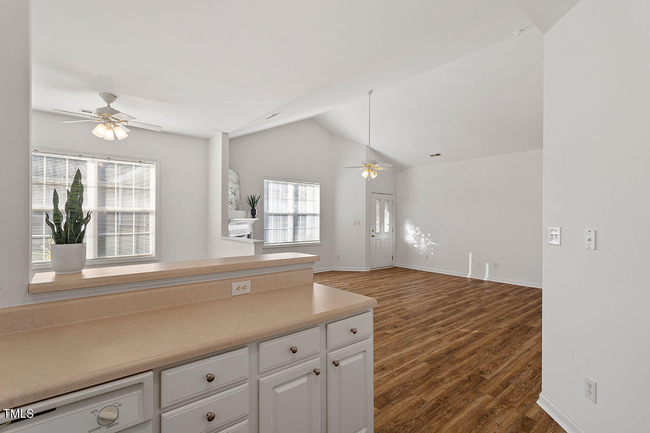 2739 Andover Glen Road Raleigh, NC 27604 - Photo 12 of 29 2739 Andover Glen Road_16