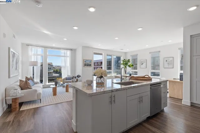 $849,000 | 5925 Charlotte Drive, Unit 334, San Jose, CA 95123