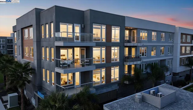 $849,000 | 5925 Charlotte Drive, Unit 334, San Jose, CA 95123