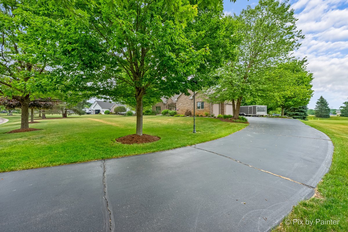 8316 Eagle Ridge Spring Grove, IL 60081 - Photo 34 of 44