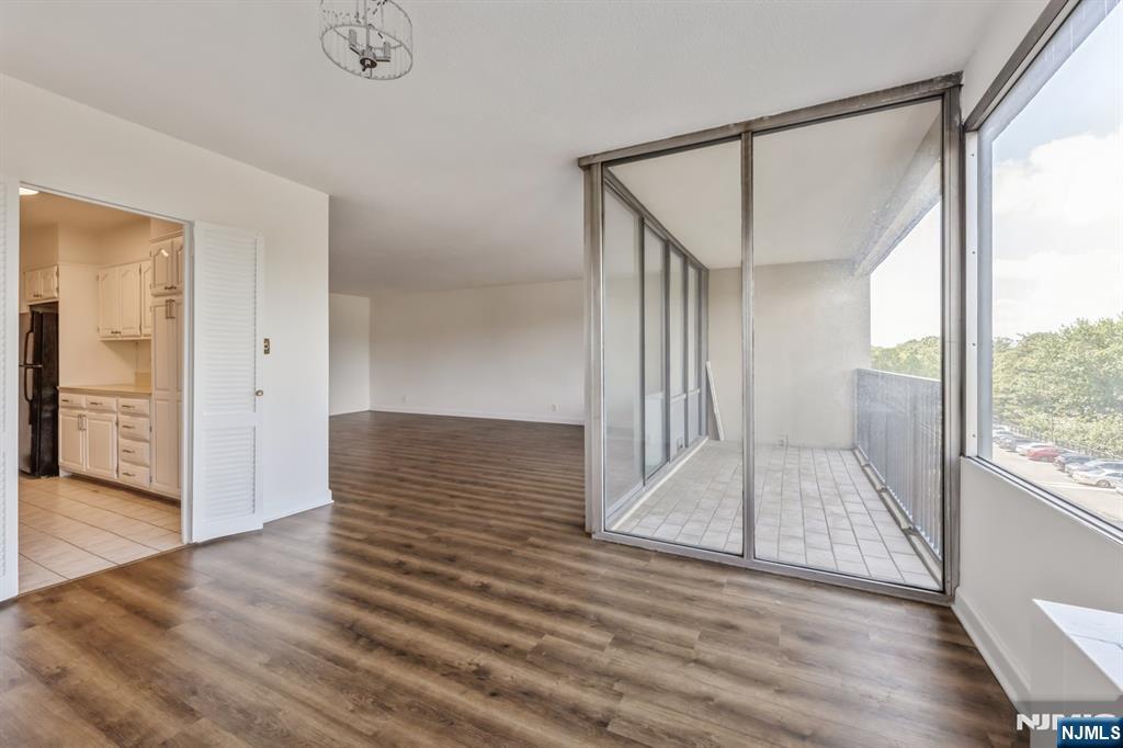 6 Horizon Road, Unit 310 Fort Lee, NJ 07024 - Photo 14 of 35 a view of entryway with wooden floor