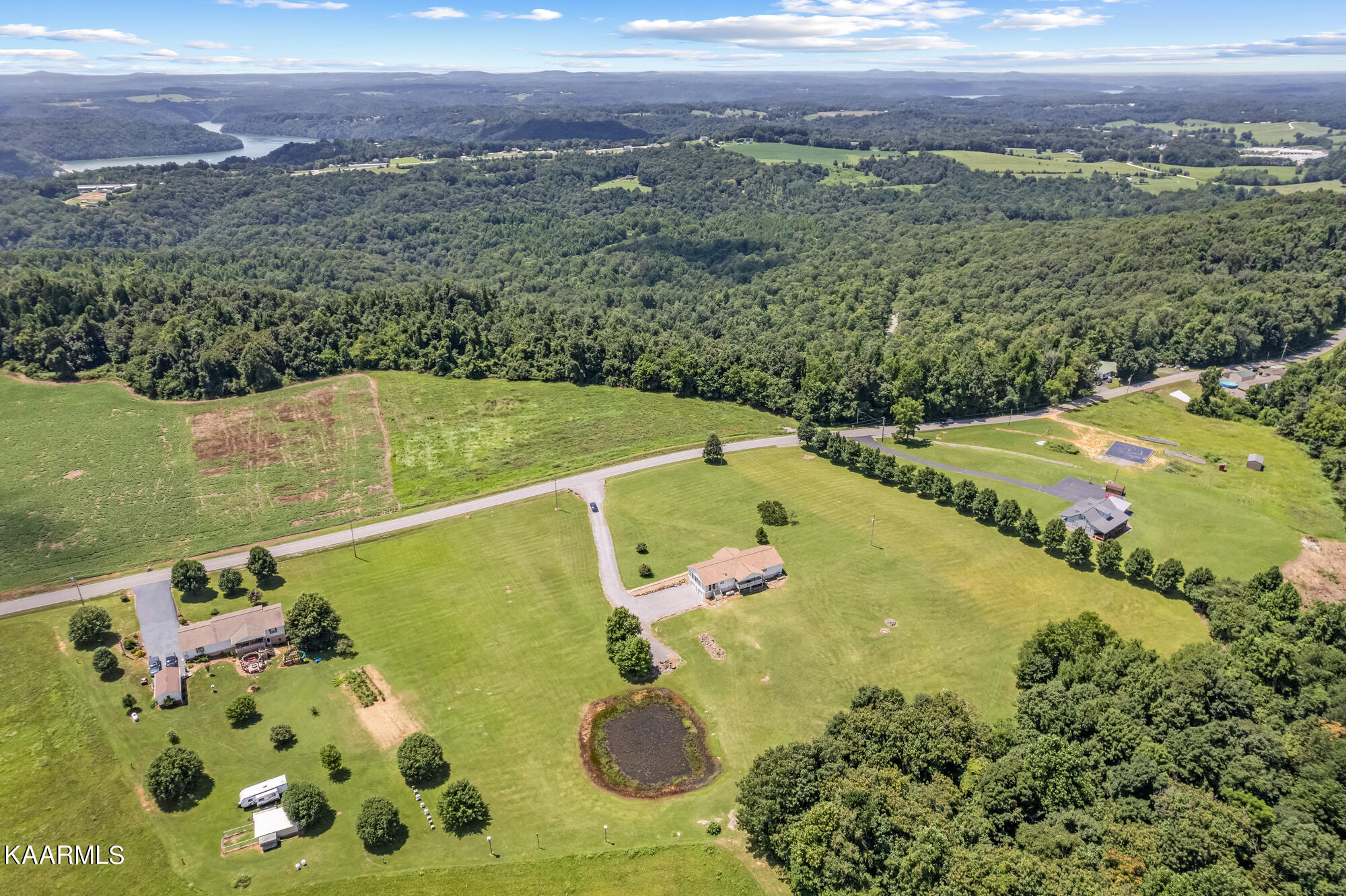 5464 Pendergrass Road Byrdstown, TN 38549 - Photo 36 of 37 mls-5464 Pendergrass Rd, Byrdstown _0595