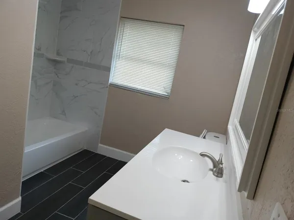 $2,100 | 3246 Northeast 7th Lane, Ocala, FL 34470