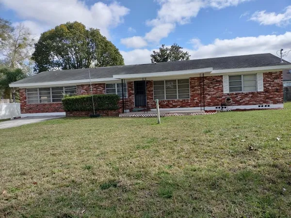 $2,100 | 3246 Northeast 7th Lane, Ocala, FL 34470