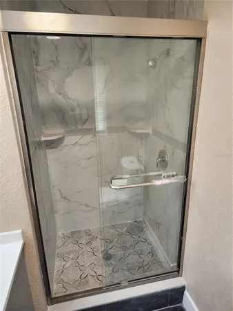 $2,100 | 3246 Northeast 7th Lane, Ocala, FL 34470