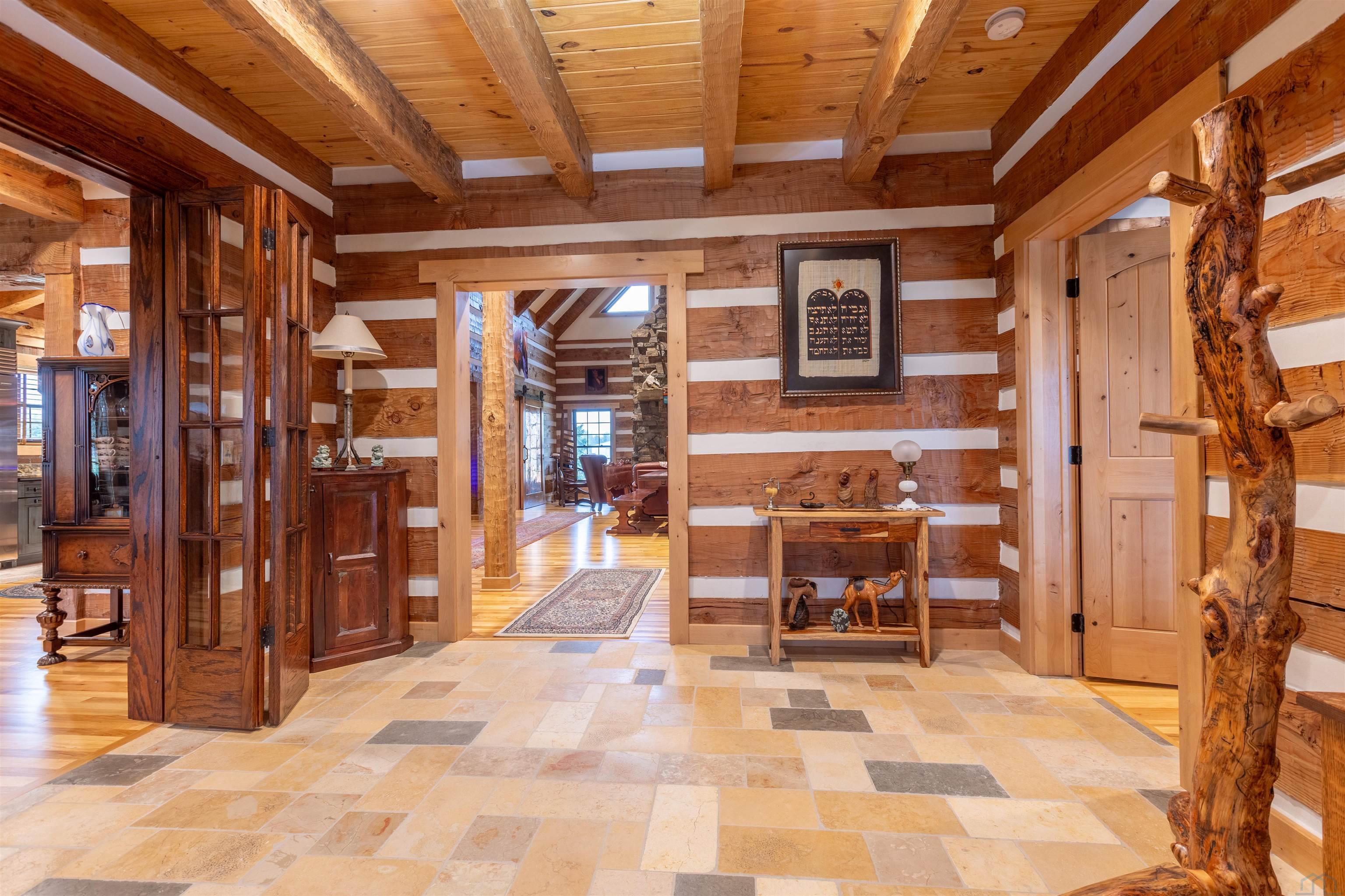 703 West Timber Road North Sioux City, SD 57049 - Photo 13 of 50 Gallery Image 13