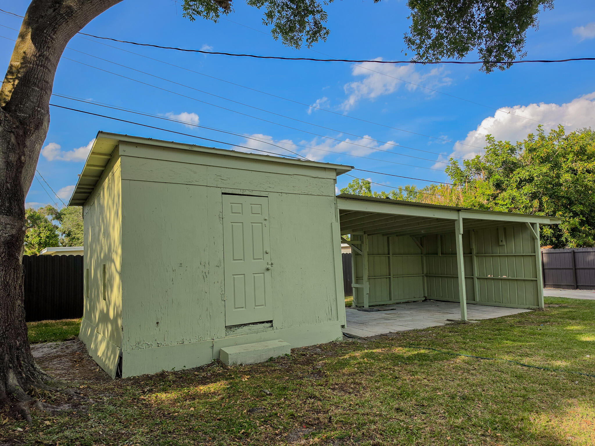 352 Johnston Street Fort Pierce, FL 34982 - Photo 24 of 28 a view of a garage