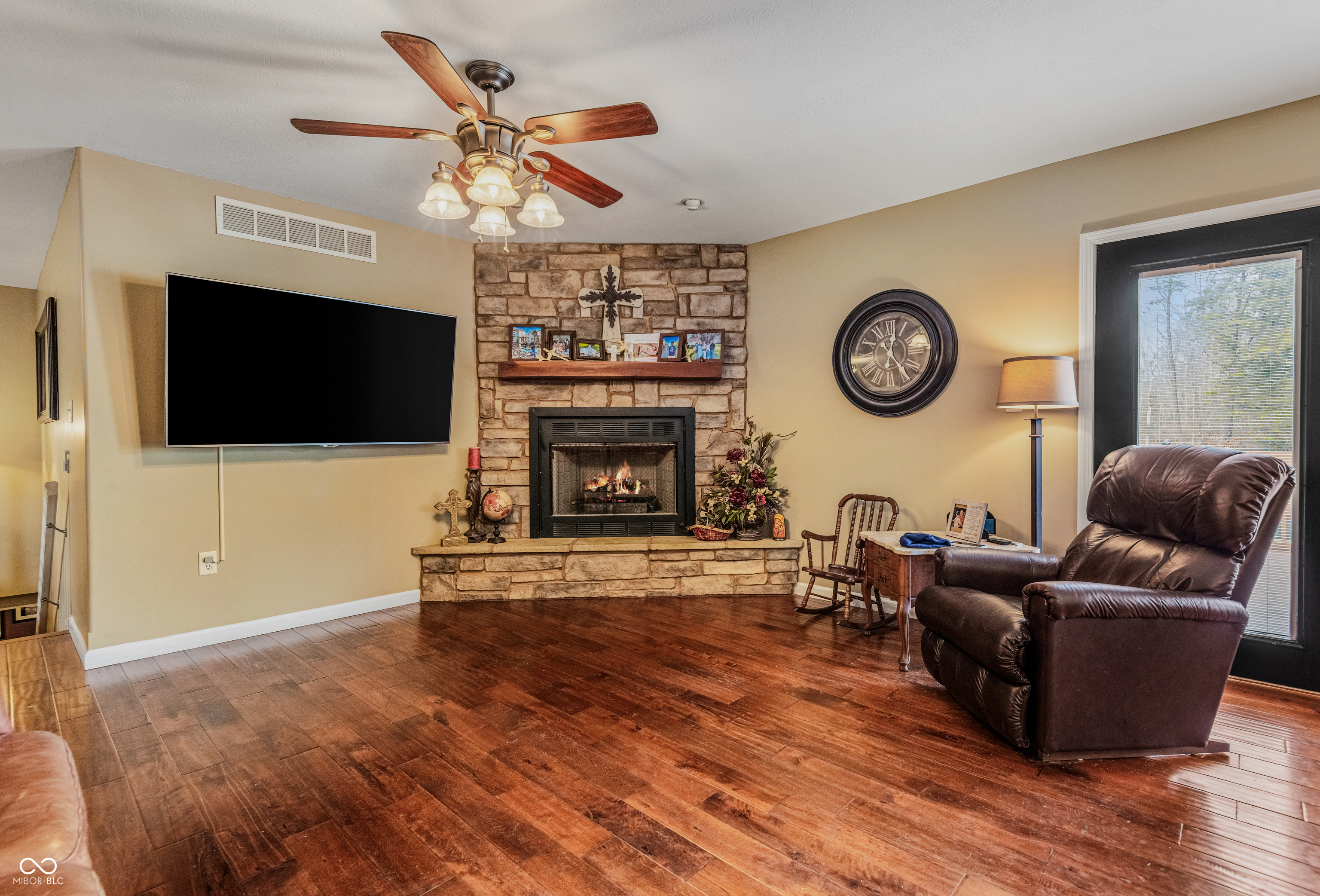 6370 State Road 46 Columbus, IN 47201 - Photo 13 of 58