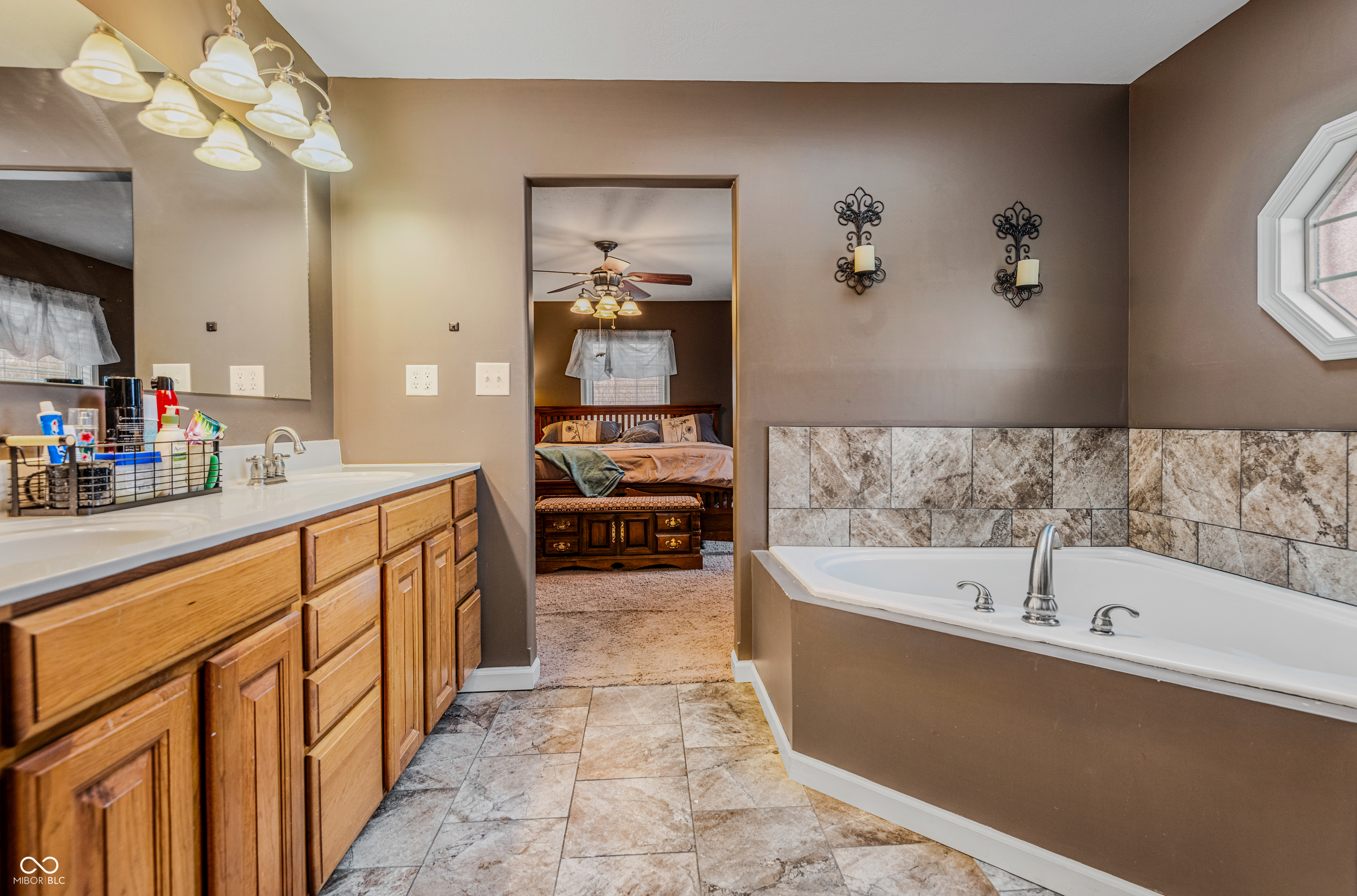 6370 State Road 46 Columbus, IN 47201 - Photo 25 of 58