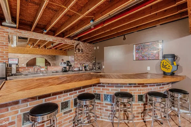 $625,000 | 6370 State Road 46, Columbus, IN 47201