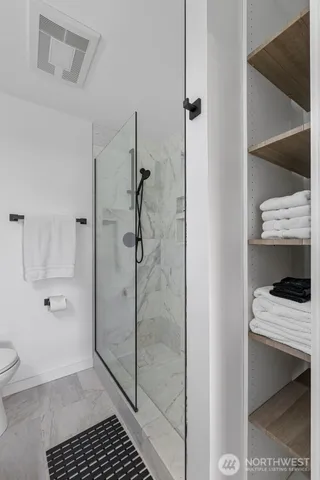 $650,000 | 610 East Lake Stevens Road, Unit 102, Lake Stevens, WA 98258