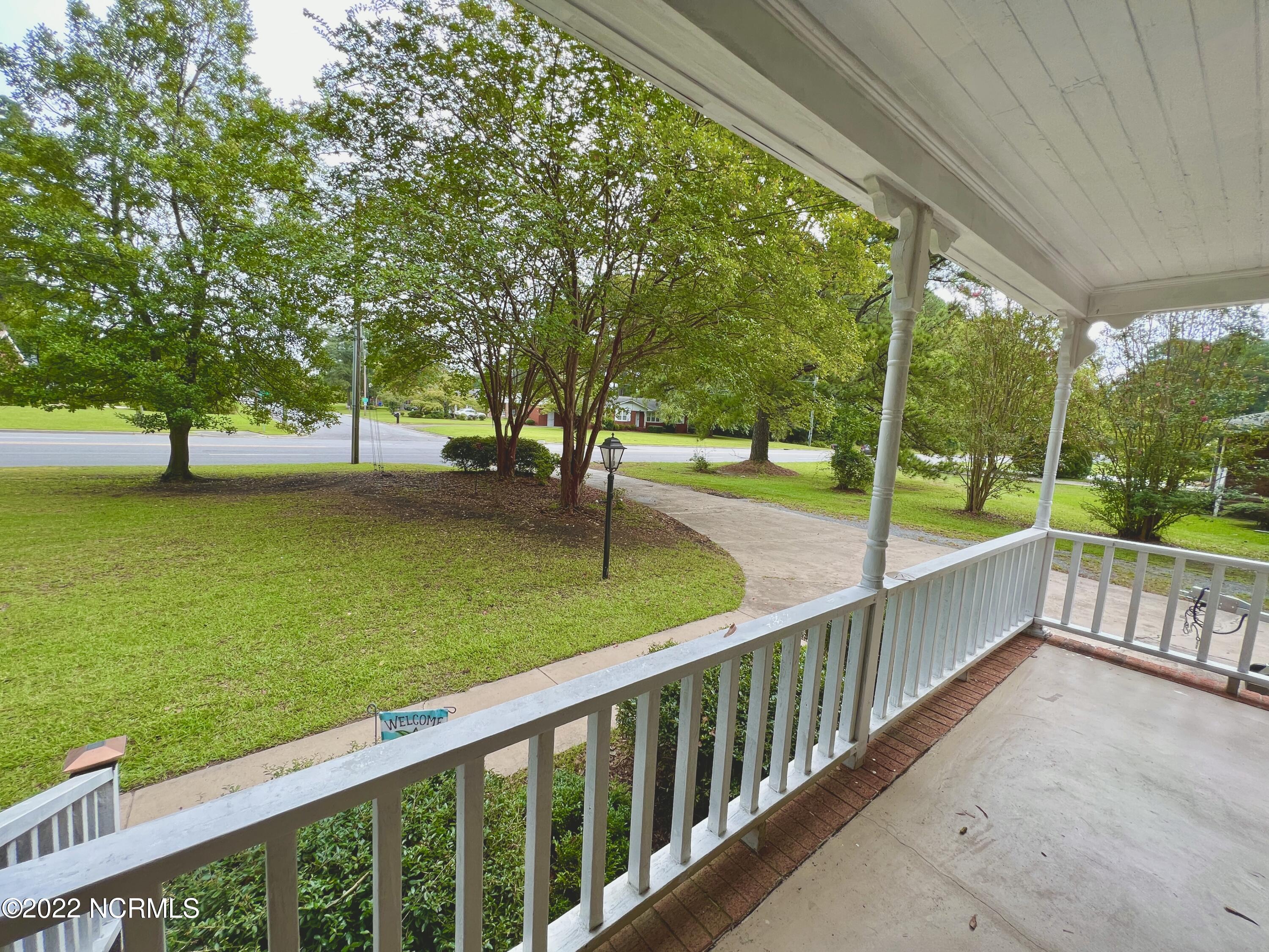 2908 Carey Road Kinston, NC 28504 - Photo 7 of 55 33A0652D-0509-45A0-983C-E279F8DDD3CF