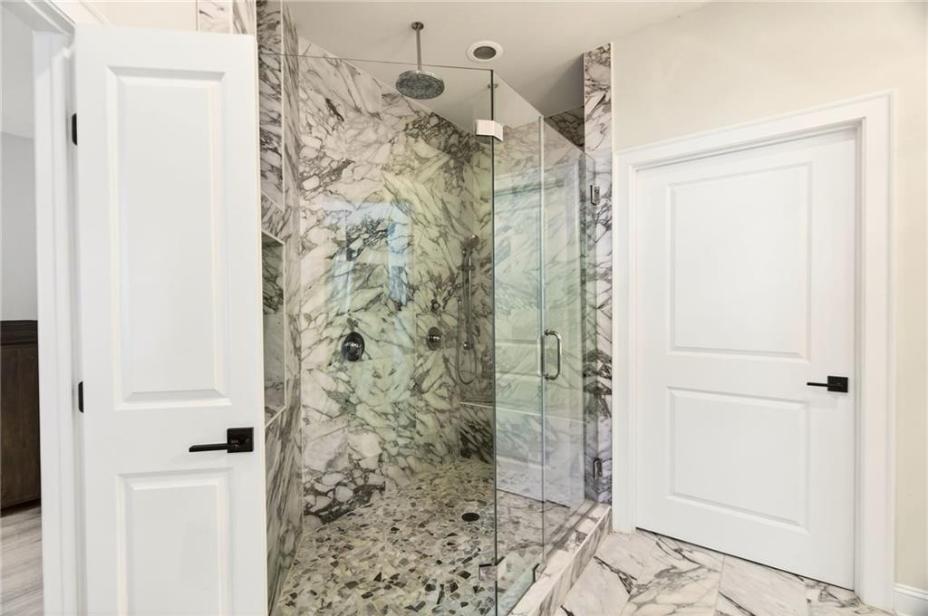 4342 Parkside Place Atlanta, GA 30342 - Photo 33 of 40