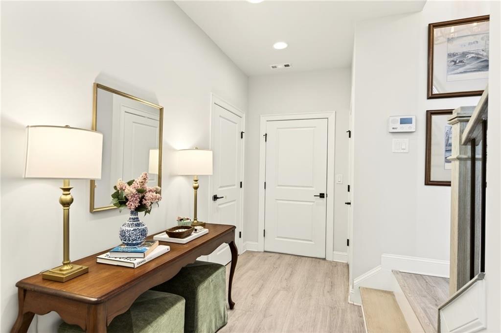 4342 Parkside Place Atlanta, GA 30342 - Photo 35 of 40