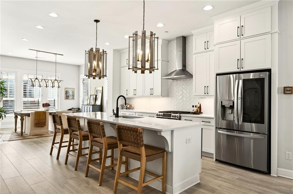 4342 Parkside Place Atlanta, GA 30342 - Photo 6 of 40