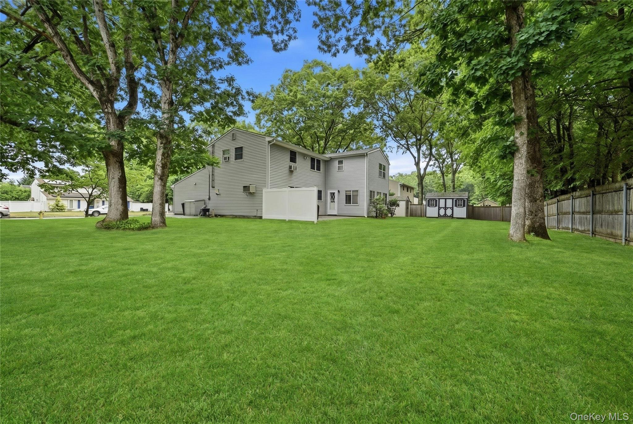 2 Cub Road Centereach, NY 11720 - Photo 29 of 30