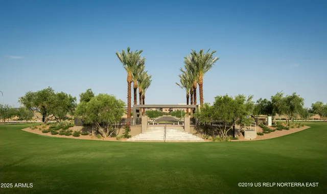 $799,900 | 2142 West Hide Trail, Phoenix, AZ 85085