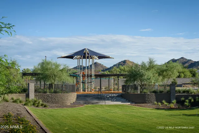 $799,900 | 2142 West Hide Trail, Phoenix, AZ 85085