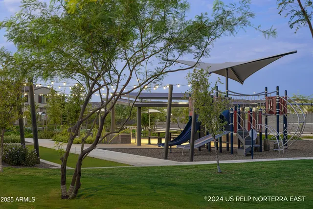 $799,900 | 2142 West Hide Trail, Phoenix, AZ 85085