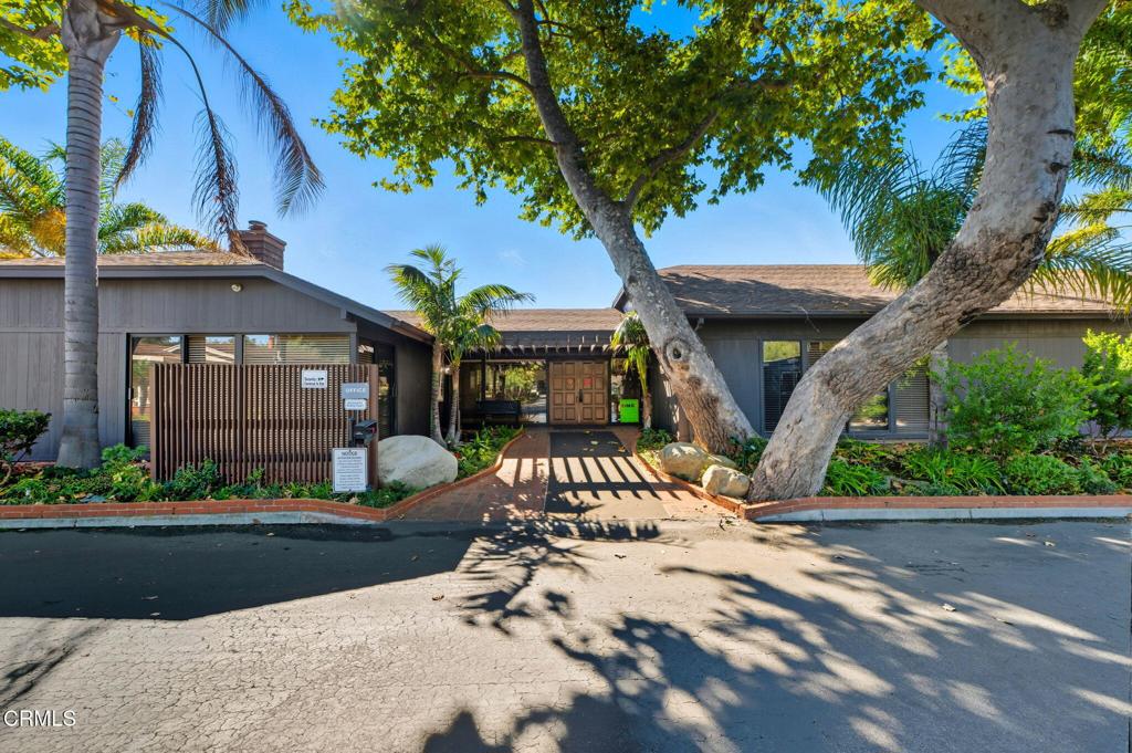 4700 Aurora Drive, Unit 16 Ventura, CA 93003 - Photo 28 of 28 a view of a house with a garden