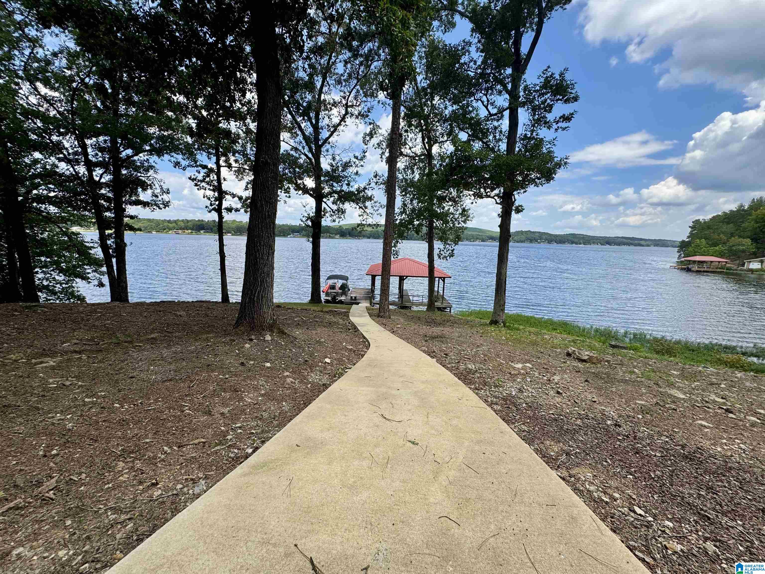 42 Two Stone Trail Sylacauga, AL 35151 - Photo 4 of 43