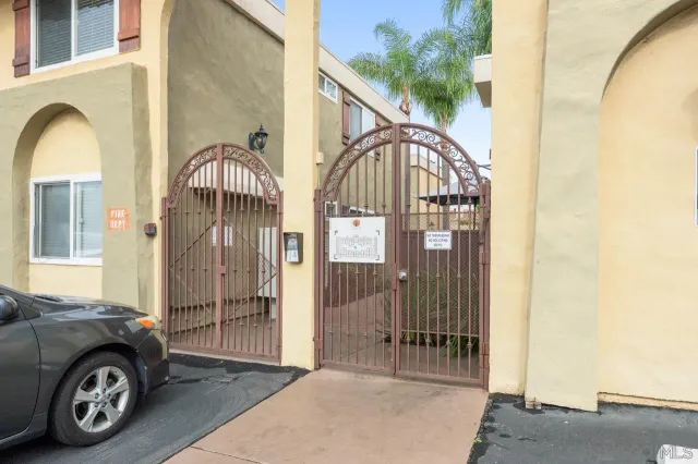 $488,888 | 6750 Beadnell Way, Unit 30, San Diego, CA 92117