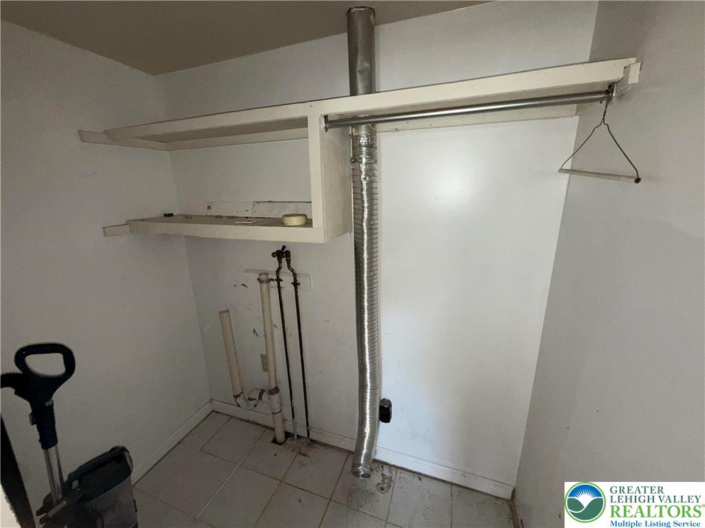 2955 Middletown Road Bethlehem, PA 18020 - Photo 11 of 20 a view of small space