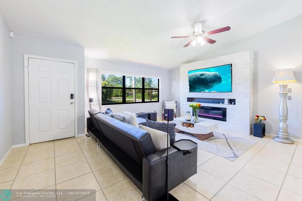 1181 Southwest Goodman Avenue Port St. Lucie, FL 34953 - Photo 14 of 25