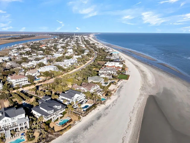 $9,650,000 | 112 Ocean Boulevard, Isle of Palms, SC 29451