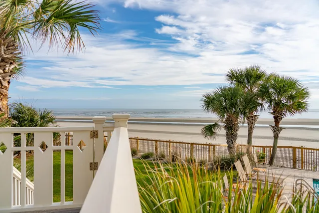 $9,650,000 | 112 Ocean Boulevard, Isle of Palms, SC 29451