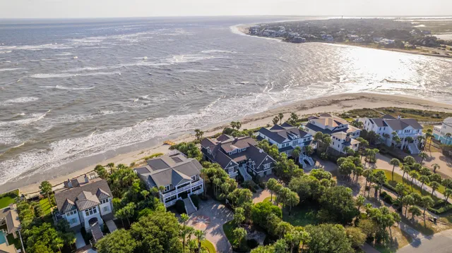 $9,650,000 | 112 Ocean Boulevard, Isle of Palms, SC 29451