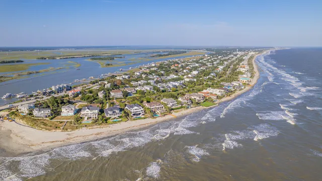 $9,650,000 | 112 Ocean Boulevard, Isle of Palms, SC 29451