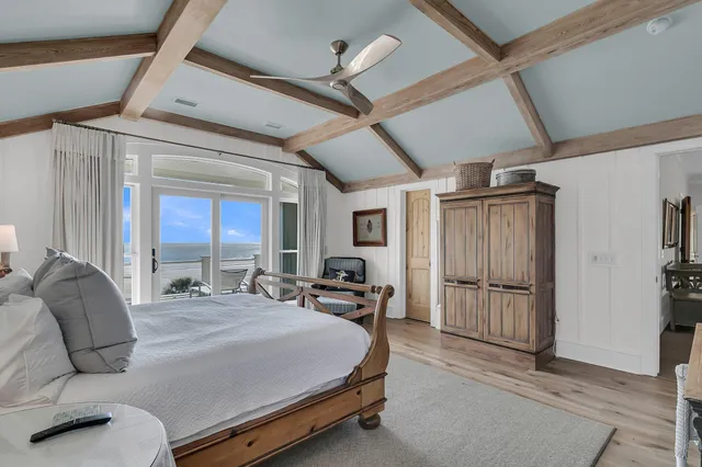 $9,650,000 | 112 Ocean Boulevard, Isle of Palms, SC 29451