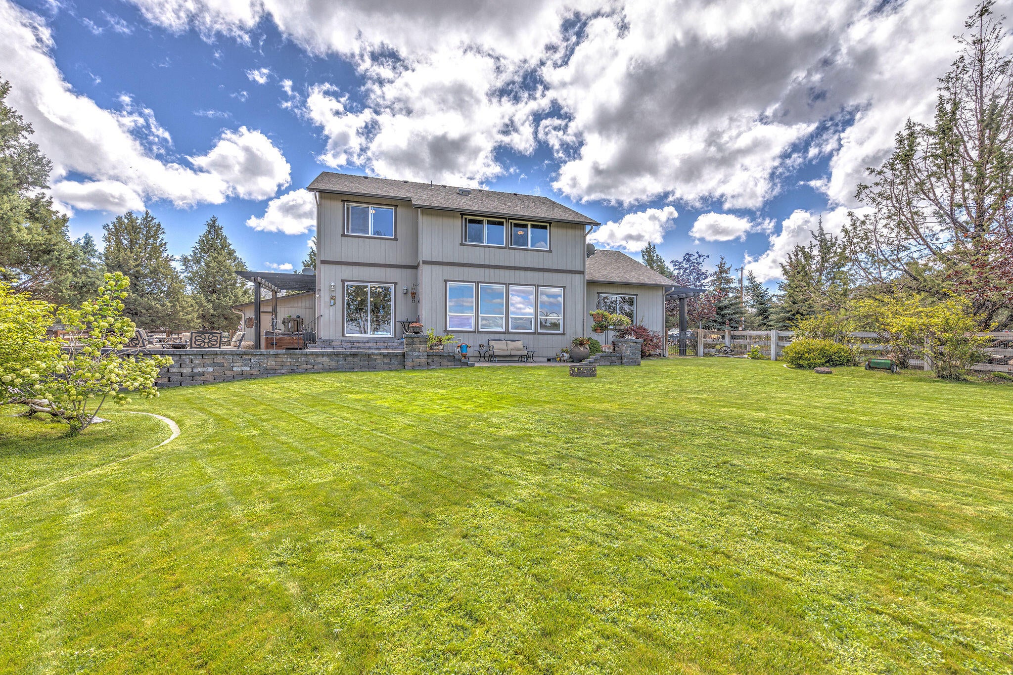 11349 Southwest Reif Road Powell Butte, OR 97753 - Photo 10 of 65 090A8182-2_3-2_4_5_6-2