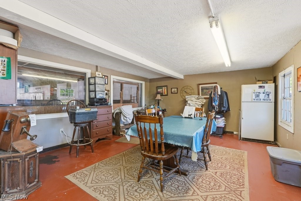 14535 Sperry Road Newbury, OH 44065 - Photo 19 of 37