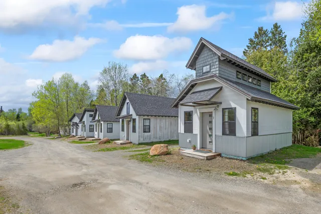$825,000 | 2342 Main Street, Rangeley, ME 04970
