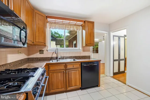 $1,079,000 | 9016 Levelle Drive, Chevy Chase, MD 20815