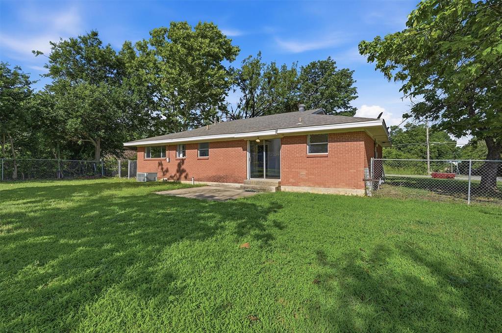 901 Maple Street Howe, TX 75459 - Photo 27 of 29
