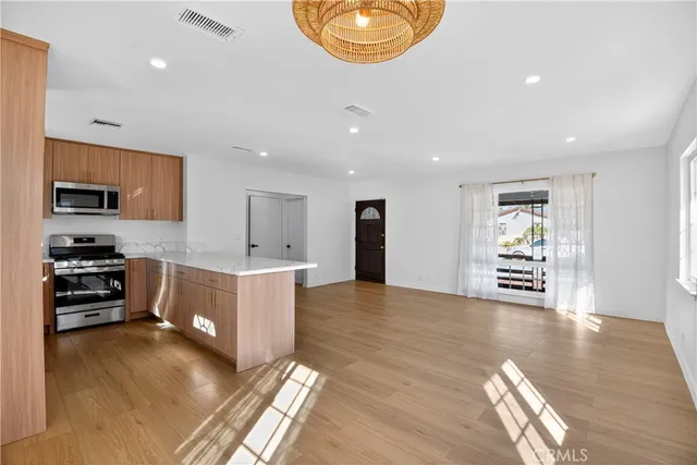 $3,500 | 16682 East Greenhaven Street, Covina, CA 91722