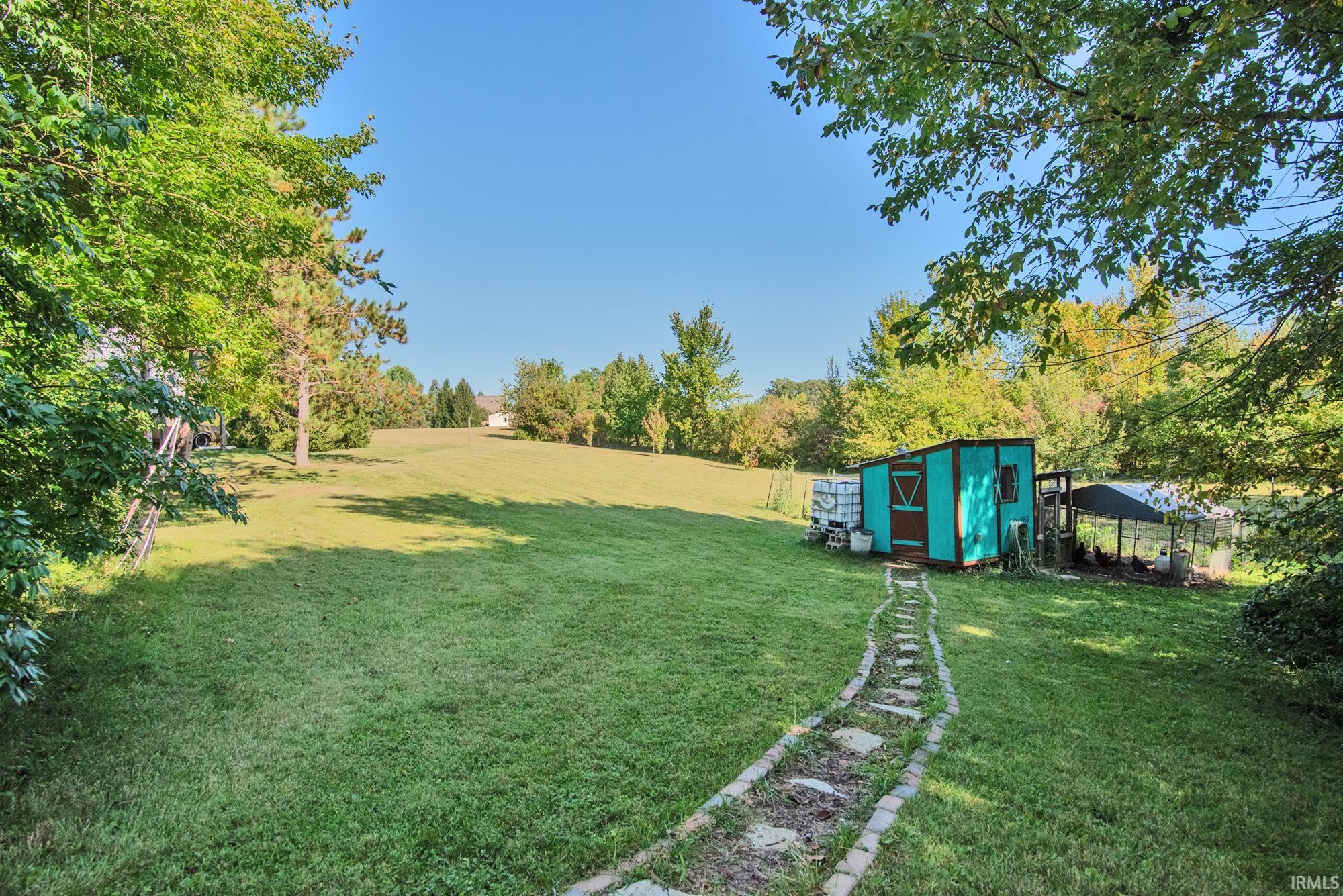 11818 North Roanoke Road Roanoke, IN 46783 - Photo 11 of 31