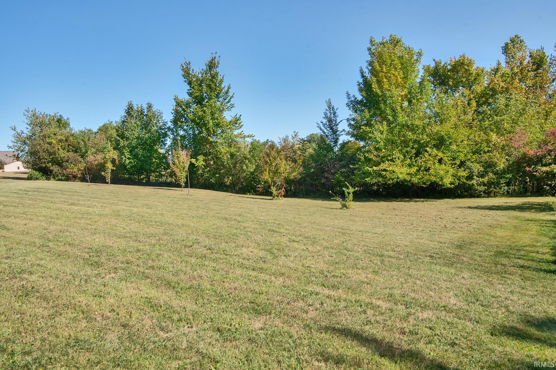 11818 North Roanoke Road Roanoke, IN 46783 - Photo 12 of 31