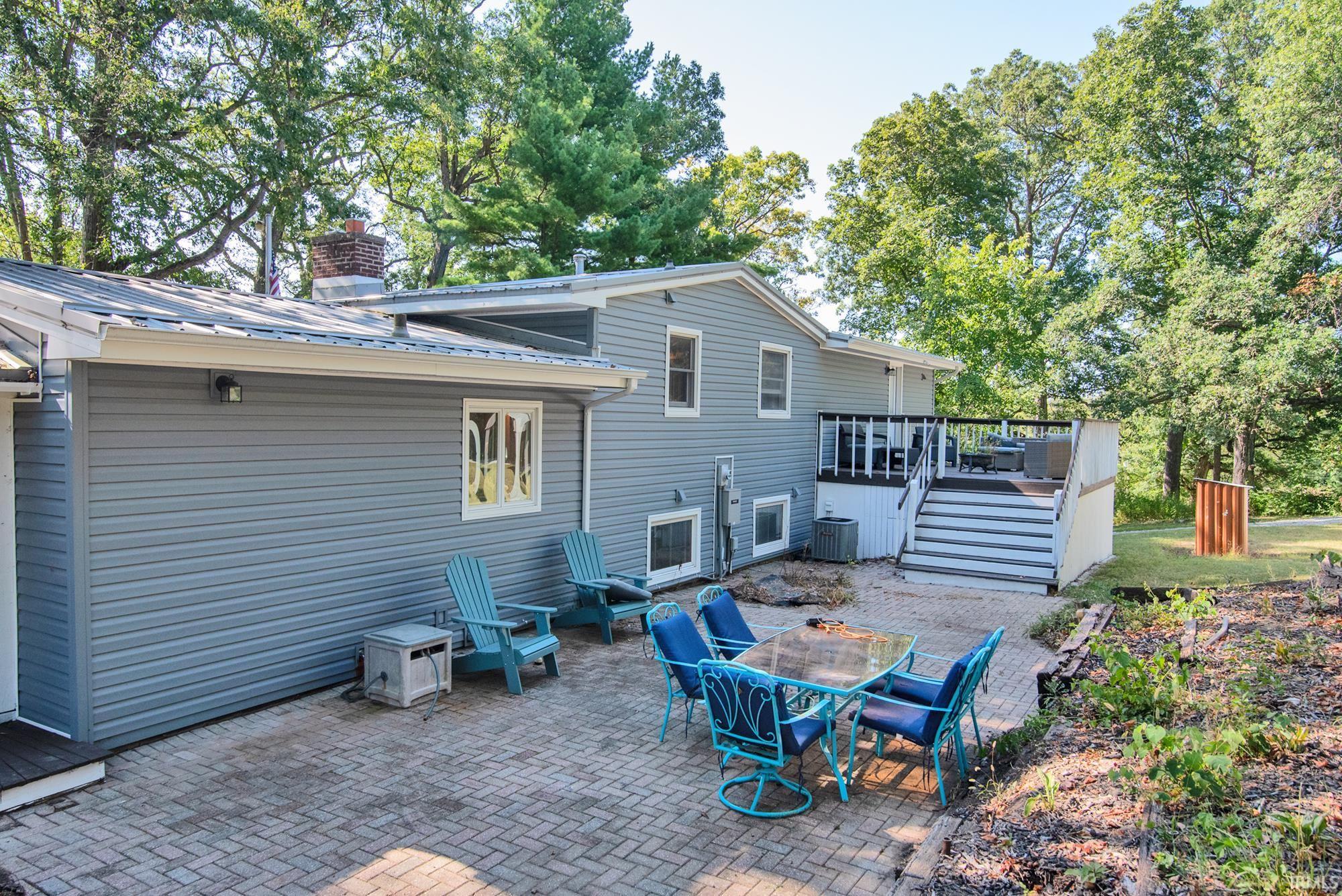 11818 North Roanoke Road Roanoke, IN 46783 - Photo 5 of 31