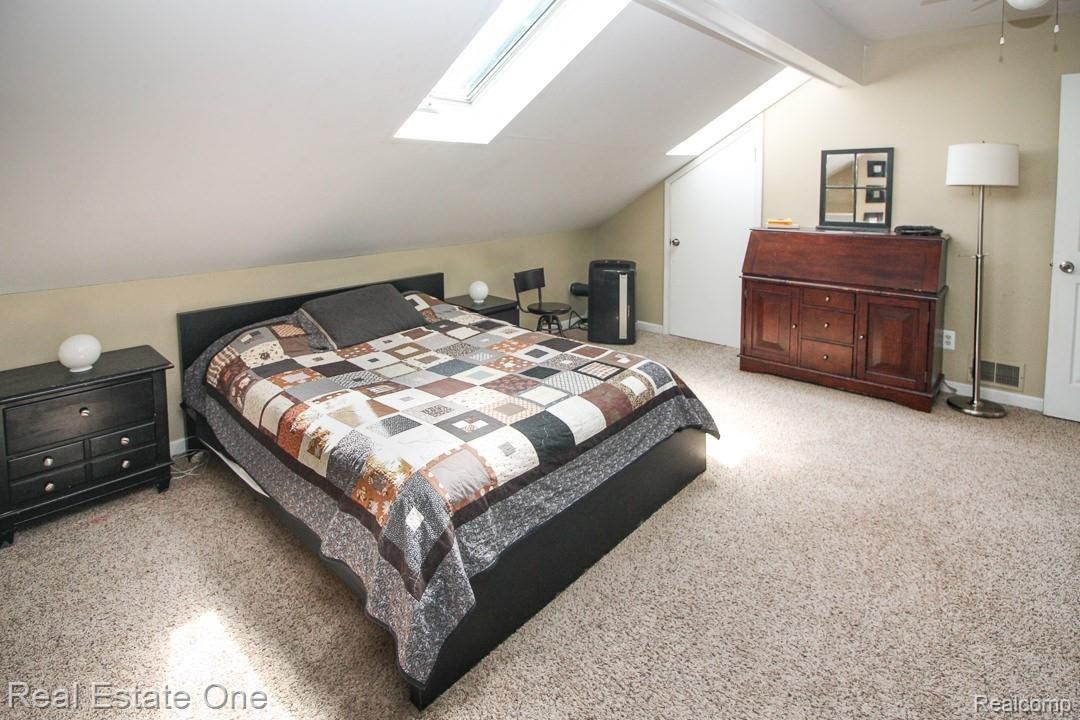 3234 Coolidge Highway Rochester, MI 48309 - Photo 17 of 28 Coolidge-17.jpg
