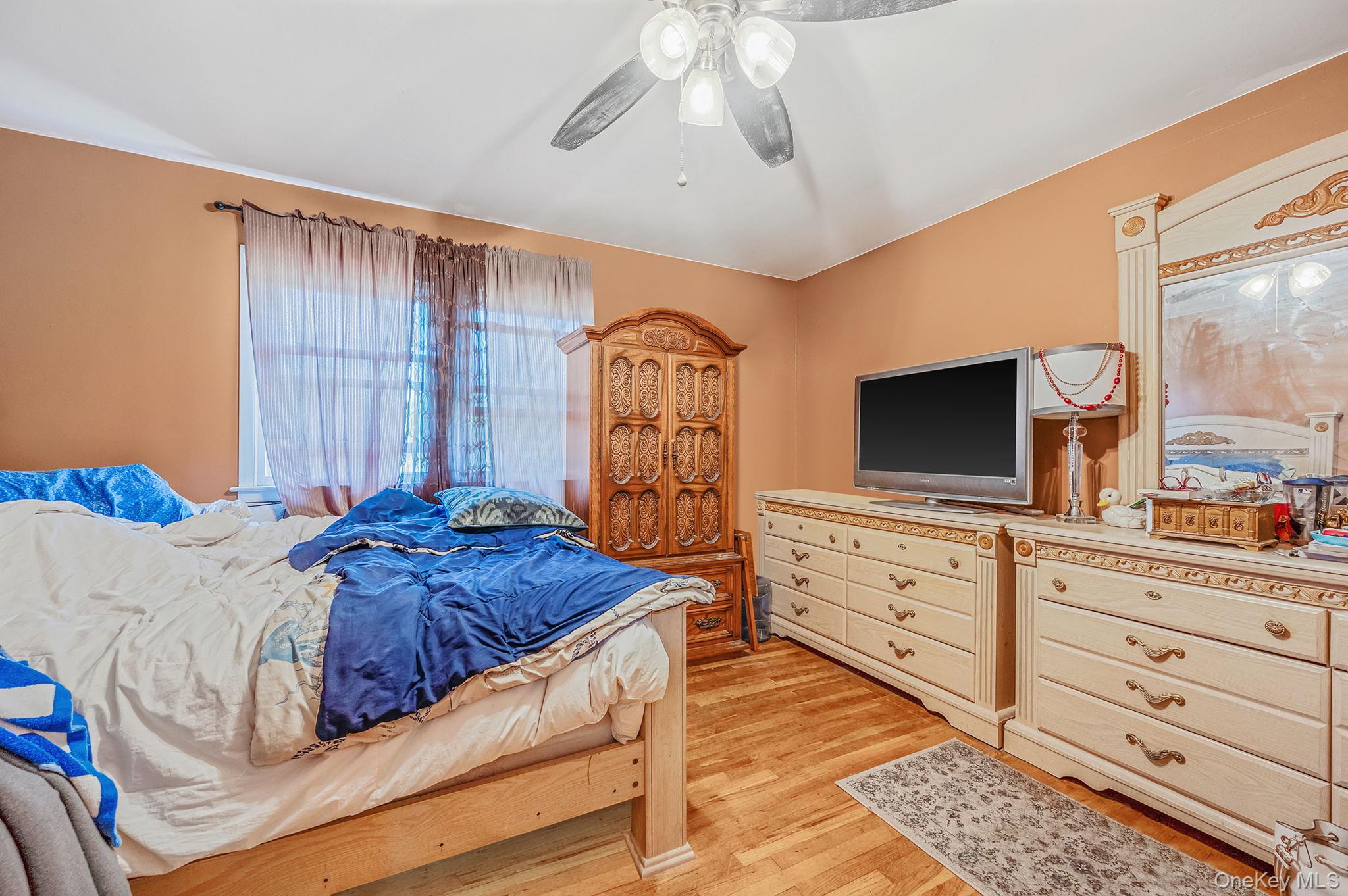 1335 August Road North Babylon, NY 11703 - Photo 32 of 40