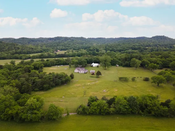 $2,796,000 | 29 Roger Monk Road, Petersburg, TN 37144